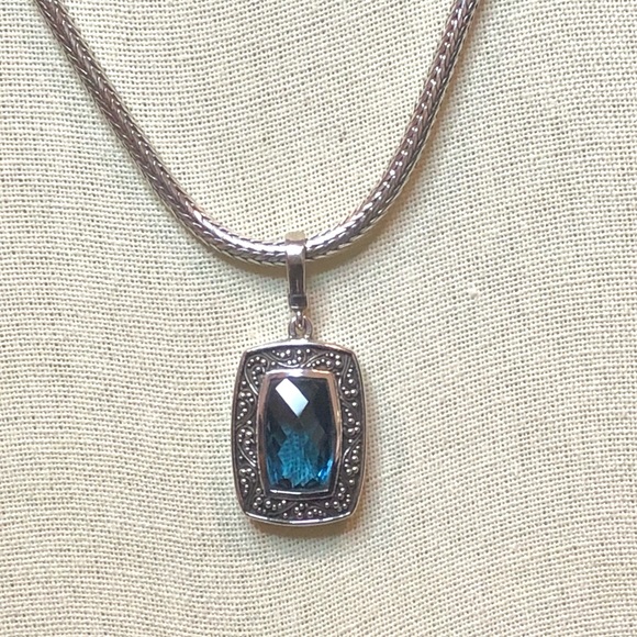 LOIS HILL Sterling Silver London Blue Topaz Faceted Pendant on Foxtail Chain - Picture 17 of 17